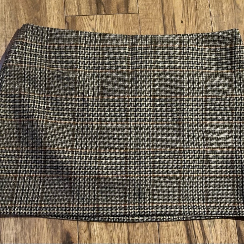 Dynamite Plaid Skirt with Lining side zip